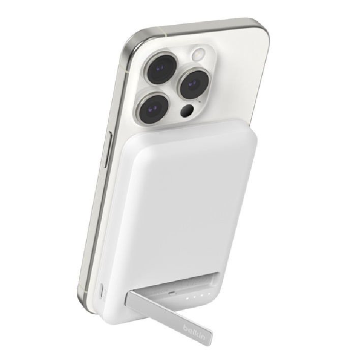 Belkin BoostCharge Pro 5k mAh Magnetic Power Bank with Qi2 Wireless Charging 15W & USB-C Cable 1M - White