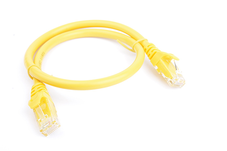 8Ware CAT6A 0.25m Yellow RJ45 Ethernet Network LAN UTP Patch Cable Snagless 10Gbps 500MHz PVC Jacket